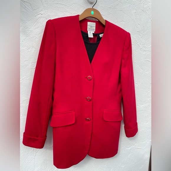 Vintage RED Wool Blazer/ Winter Red Christmas Blazer/ Jacket Size 6 - Picture 4 of 12